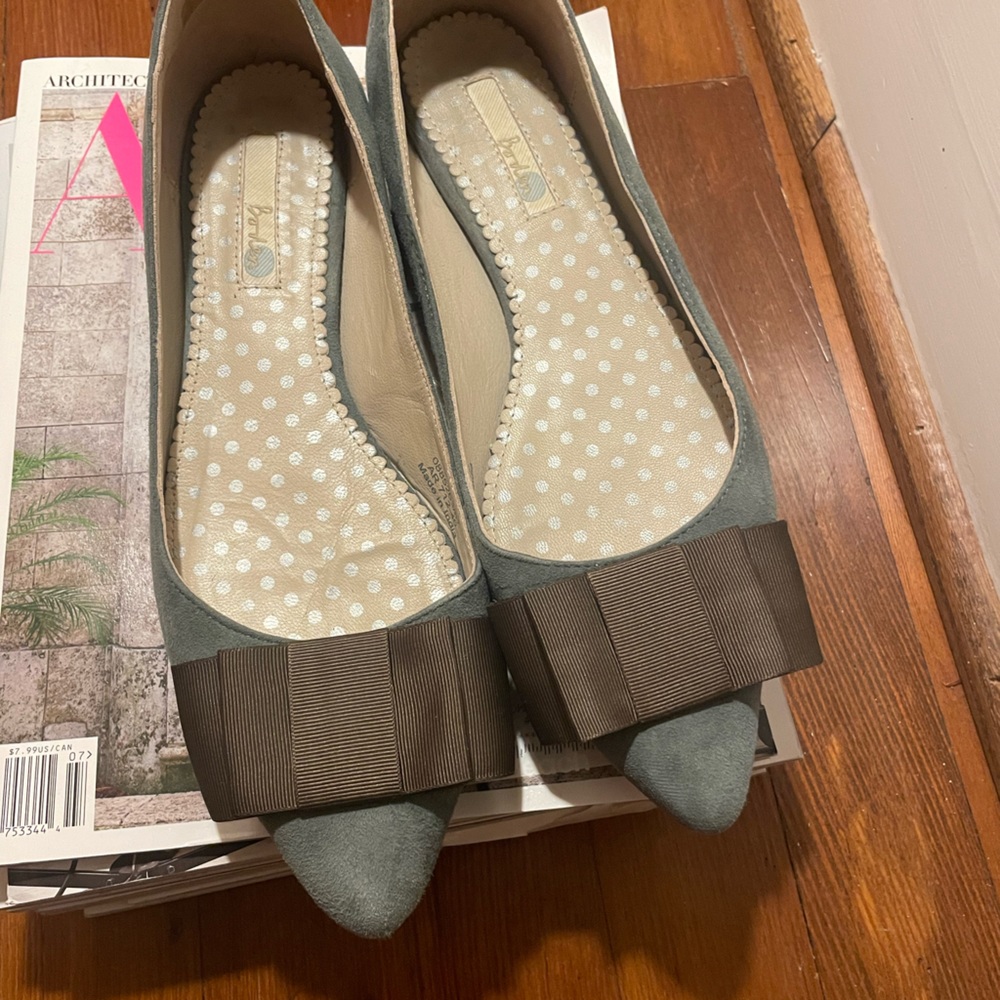 Boden Green Suede Flats - Size 40